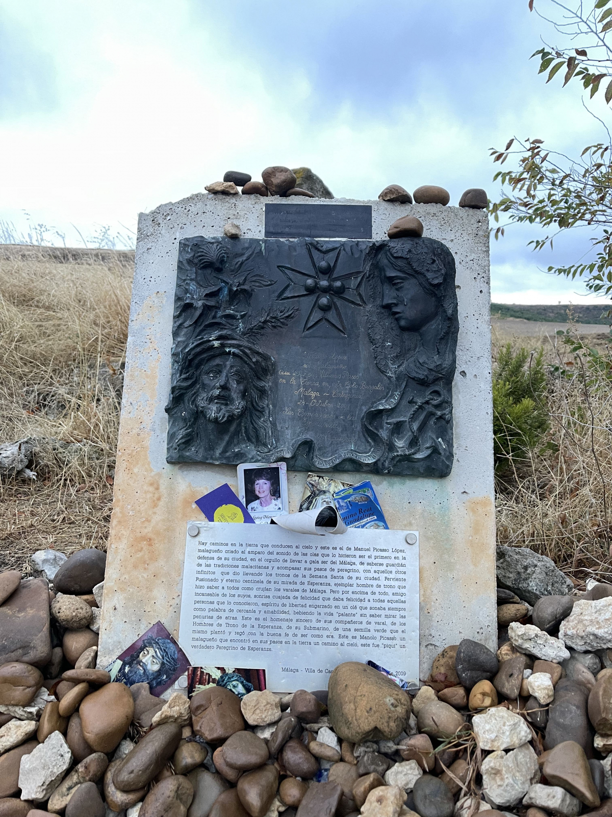 Picture of a memorial shrine on the Camino de Santiago